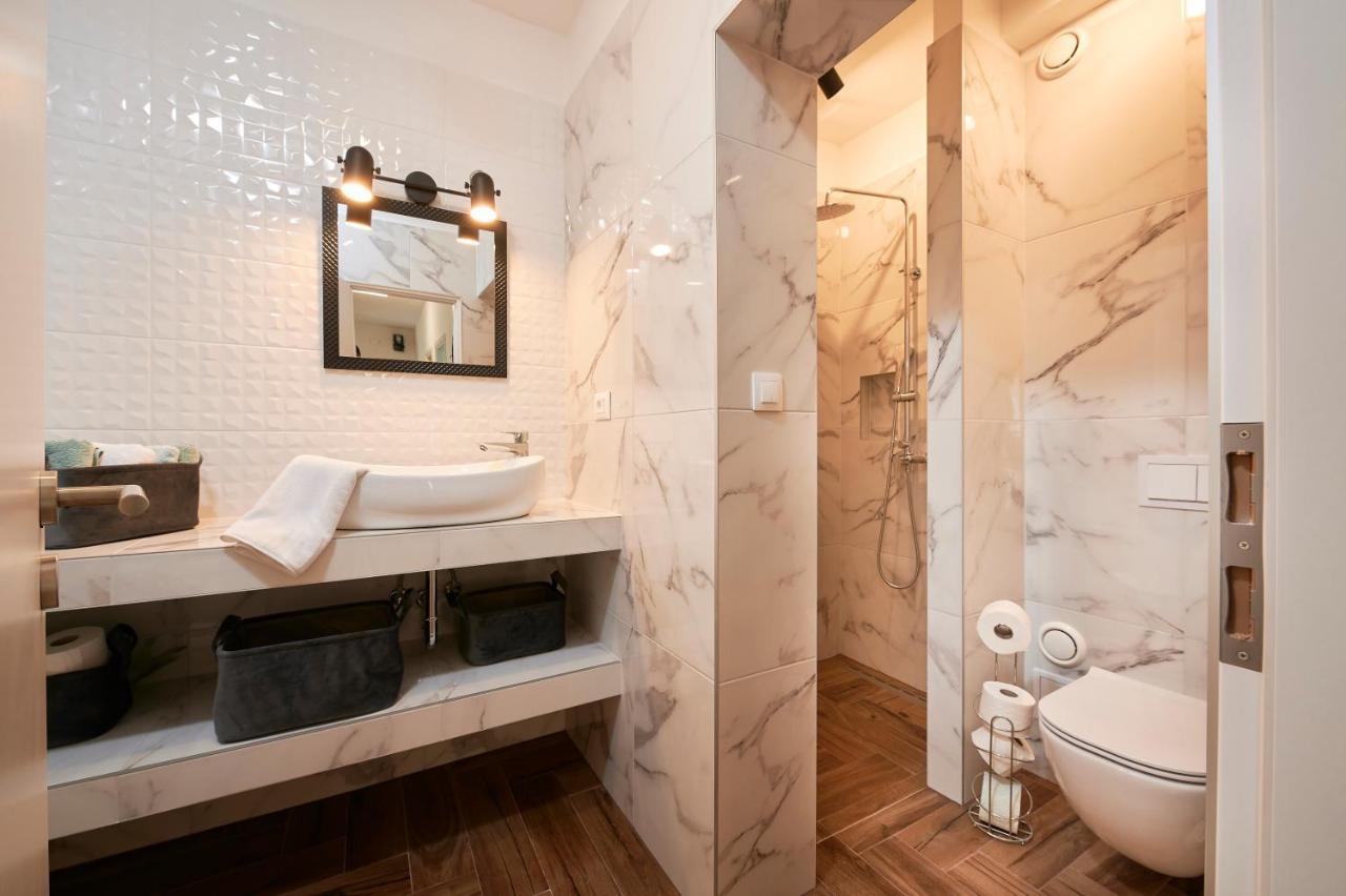 New 4* Apartman Zoa In Трогир Экстерьер фото